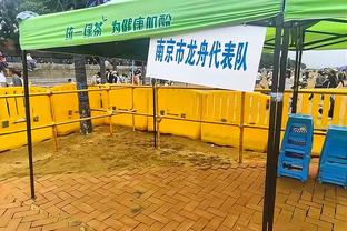 沃恩：本西今日缺席勇士明日战独行侠复出 芬尼-史密斯每日观察